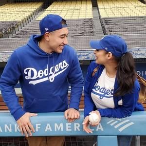 Meet your Posher, Perla